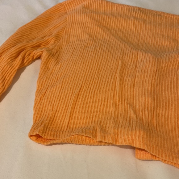 Orange crop top - Picture 4 of 5